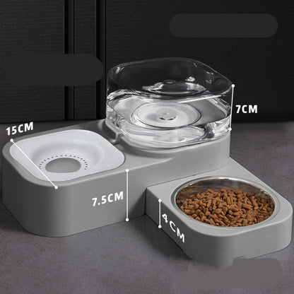Water Dispenser Is Mobile and Unplugged Automatic Water Feeder for Pets